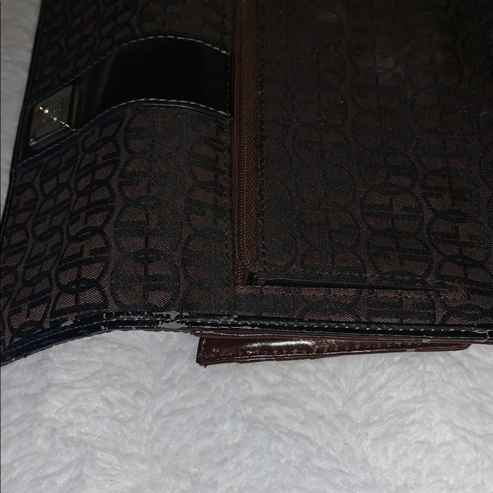Giani Bernini Brown and Black Logo Wallet